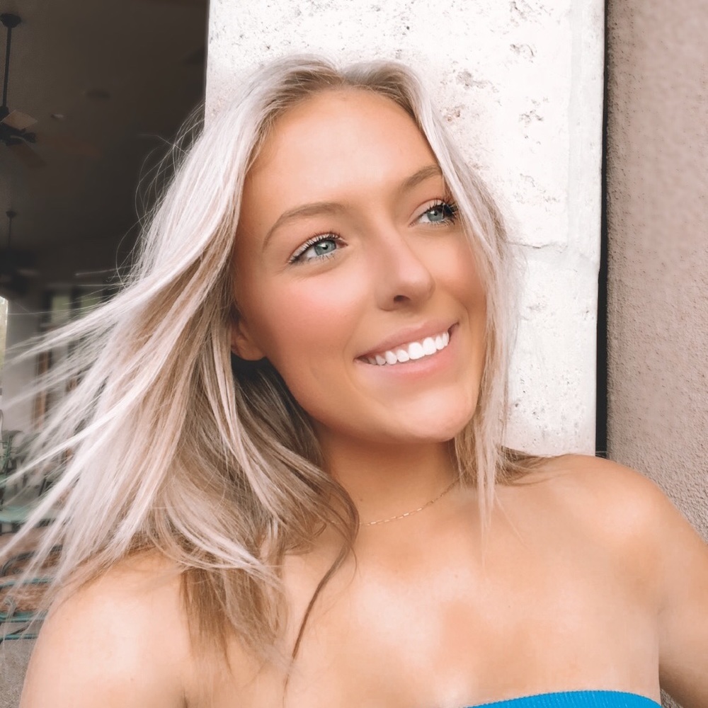 Meet your Posher, Jenn